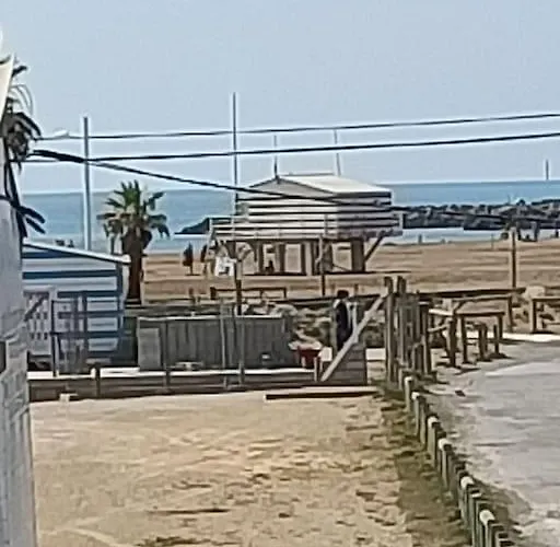 Alpehytte La Veille 1 Gruissan